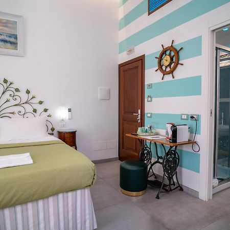 Teresa Rooms & Suites La Spezia Ngoại thất bức ảnh